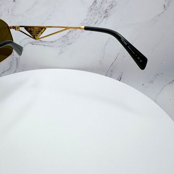 New Prada Sunglasses - Picture 14 of 16